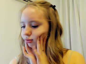 webcam girl moodofthemoon live cam image #5287111