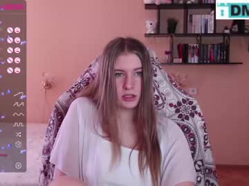 webcam girl minnie_olson_ live cam image #3650181