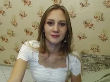 webcam girl mmmilady live cam image #24688
