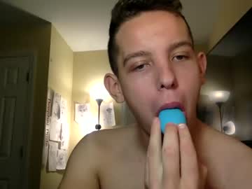 webcam man richieb_24 live cam image #764861