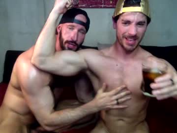 webcam man travisconnor86 live cam image #4135391