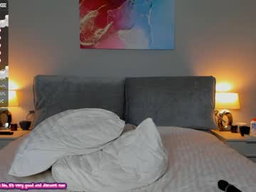 webcam girl your__voice live cam image #2900361