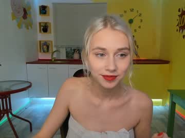 webcam girl leila_moors live cam image #324600