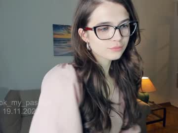 webcam girl look_my_passion live cam image #5774461