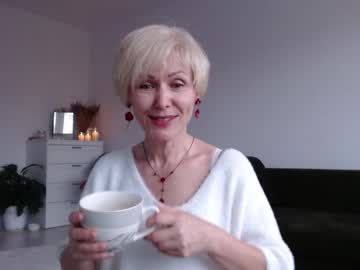webcam girl jasmin18v live cam image #3316402