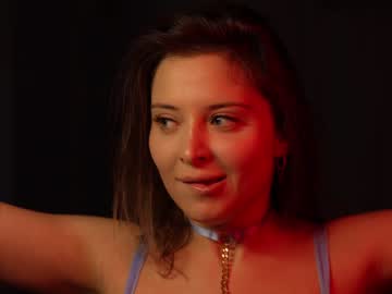 webcam girl kittycaitlin live cam image #6149049