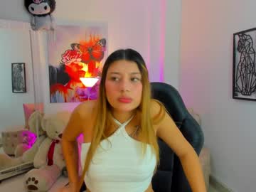 webcam girl alaia___ live cam image #7038469