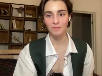 webcam girl wonderland_stia live cam image #5810489