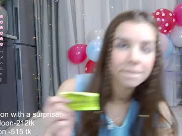 webcam girl monika_youthfull live cam image #6089361