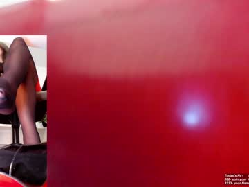 webcam girl legswattitude live cam image #6396203