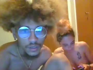 webcam couple ittybitty7 live cam image #2036459