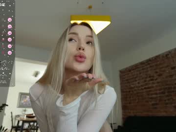 webcam girl kriss0leoo live cam image #6621994
