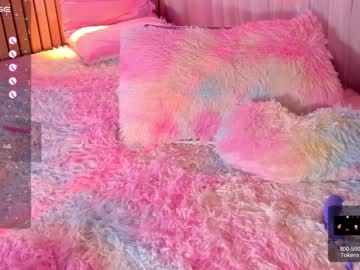 webcam girl little_effy18 live cam image #6745836