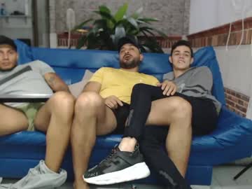 webcam man heteros_men live cam image #810828