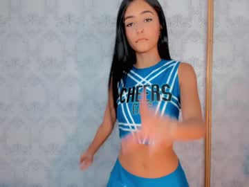 webcam girl gummy_bear7 live cam image #3674570