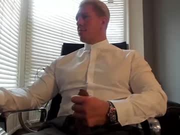 webcam man redrabbitstories live cam image #1701667