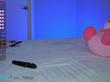 webcam girl fox_alina live cam image #3742825