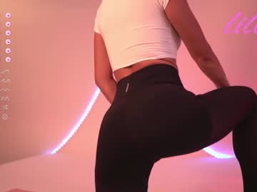 webcam girl _lillilly_ live cam image #6007291