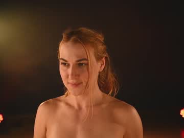 webcam girl rocknrose live cam image #4450237