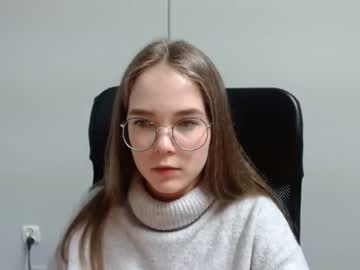 webcam girl violetta_kl live cam image #1557521
