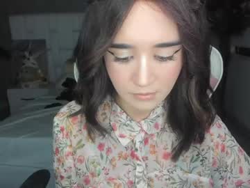 webcam girl sugar_troubl3 live cam image #2079400