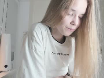 webcam girl infinite_reality live cam image #5544589