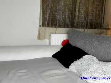 webcam girl pbsteve live cam image #3673056