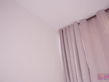 webcam girl _lasuescun live cam image #6518160