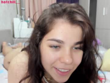 webcam girl hot_chill__ live cam image #2666866