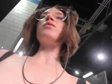 webcam girl cinnabelle live cam image #1725710