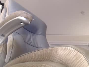 webcam girl alicelighthouse live cam image #2093375