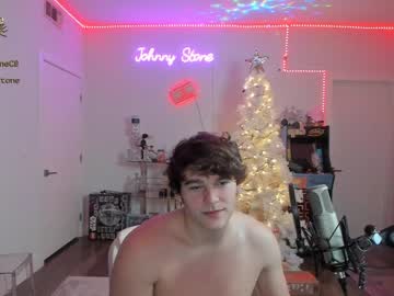 webcam man thejohnnystone live cam image #3399421