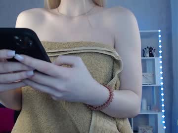 webcam girl adrykilly live cam image #2754453