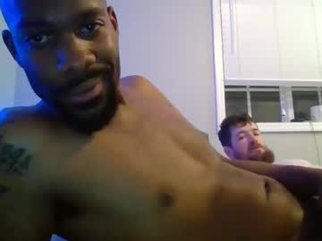 webcam man marrieddlbottomhungdltop live cam image #7017038