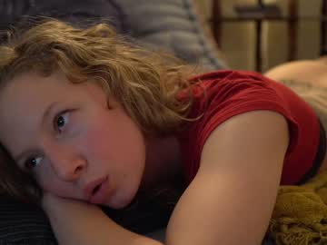 webcam girl sistinehashands live cam image #3624817