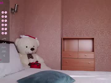 webcam girl fallen_angel_18 live cam image #6593880