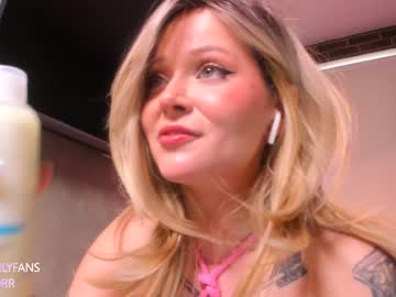 webcam girl awondrr live cam image #4946237