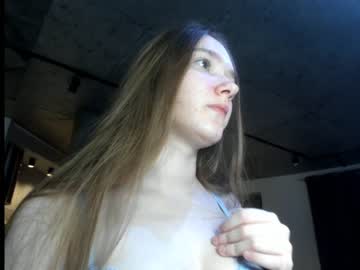 webcam girl mysat live cam image #2587631