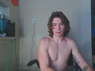 webcam man johnlights0 live cam image #4362455