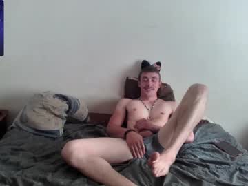 webcam man mikeandjax live cam image #6924981