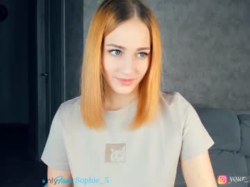 webcam girl sophie_5 live cam image #1138248