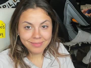 webcam girl daily_stories live cam image #3999541