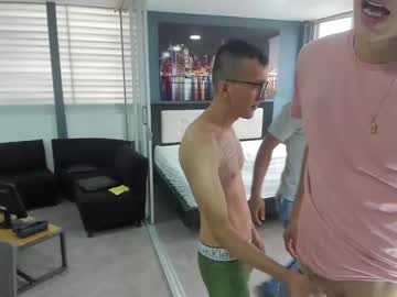 webcam man fuckboys_hot live cam image #3595548