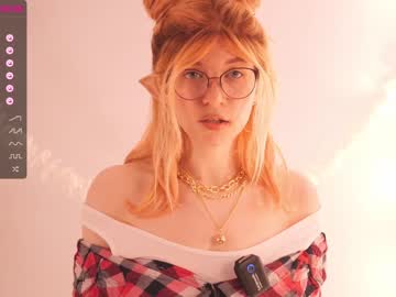 webcam girl illegaldream live cam image #2980585