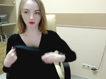 webcam girl ohmolli live cam image #748330