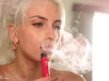 webcam girl artmosphera live cam image #3786154
