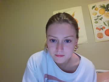 webcam girl ellenglow69 live cam image #6796984