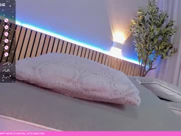 webcam girl little_effy18 live cam image #6213252