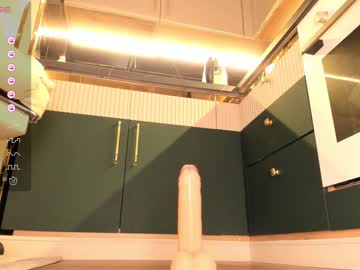 webcam girl blackmilk_01 live cam image #5881436