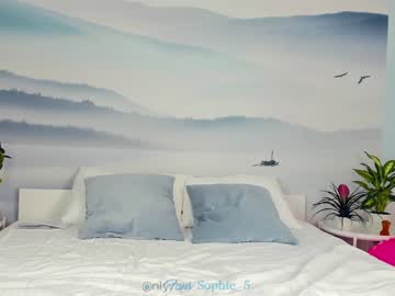 webcam girl sophie_5 live cam image #1081458